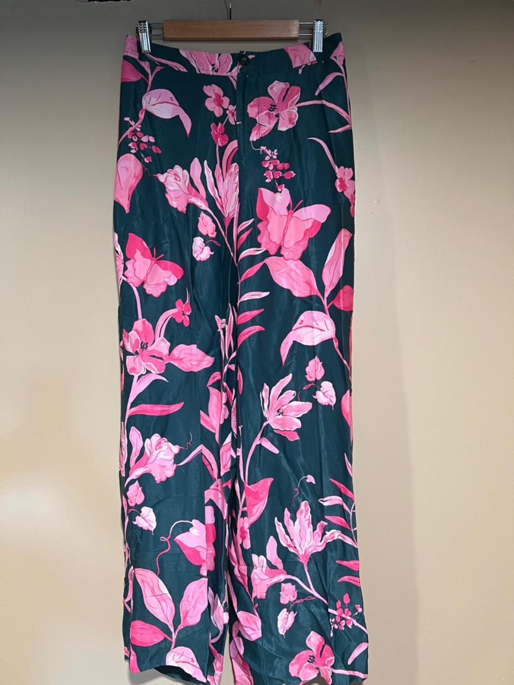 Anthropologie Teal Green and Pink motif pant. NWT